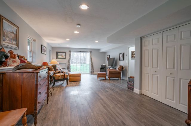 11 Blueberry Lane, East Kingston, NH 03827