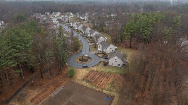 11 Blueberry Lane, East Kingston, NH 03827