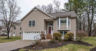 11 Blueberry Lane, East Kingston, NH 03827