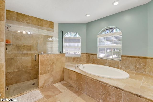 12406 Lake Shalimar DR, Bonita Springs, FL 34135