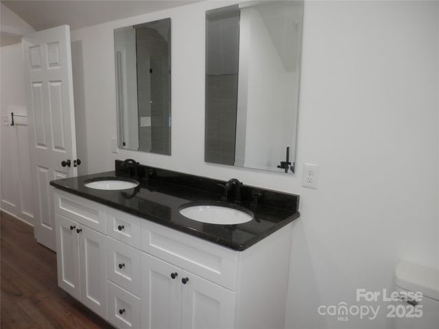 1712 Washington Avenue, Charlotte, NC 28216