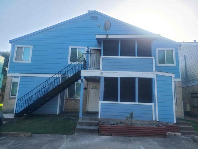 752 Memorial Mews Street D, Houston, TX 77079