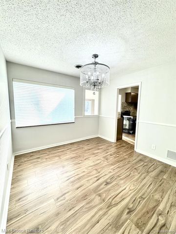 158 Marlborough Drive, Bloomfield Hills, MI 48302