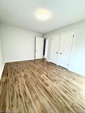 158 Marlborough Drive, Bloomfield Hills, MI 48302