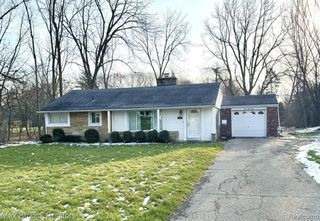 158 Marlborough Drive, Bloomfield Hills, MI 48302