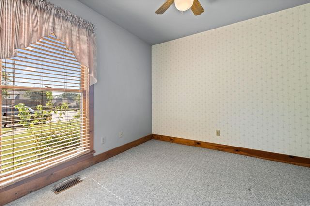 1204 N Point Lane, North Little Rock, AR 72118