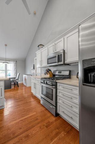 944 Deer Crossing Way, Lexington, KY 40509