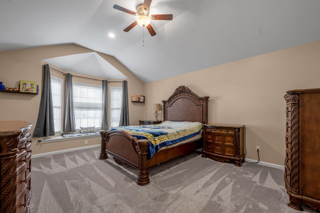 944 Deer Crossing Way, Lexington, KY 40509