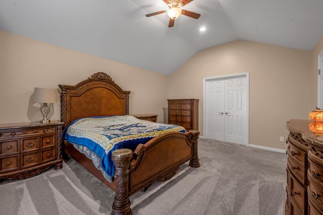 944 Deer Crossing Way, Lexington, KY 40509