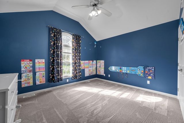 944 Deer Crossing Way, Lexington, KY 40509