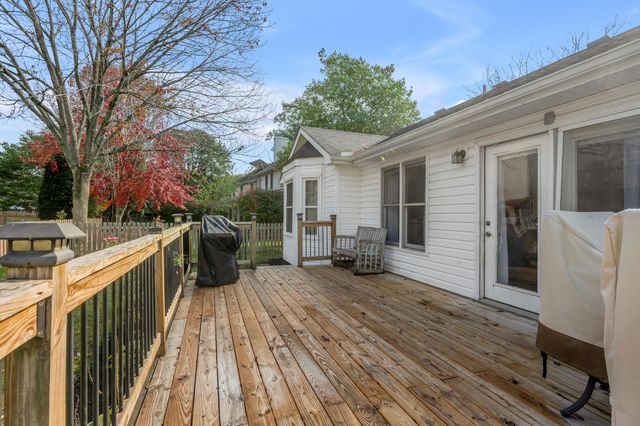 944 Deer Crossing Way, Lexington, KY 40509