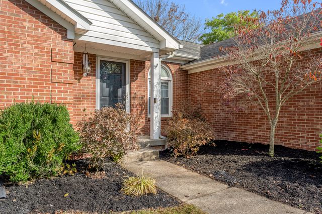 944 Deer Crossing Way, Lexington, KY 40509