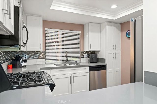 2512 E Willow Street 104, Signal Hill, CA 90755