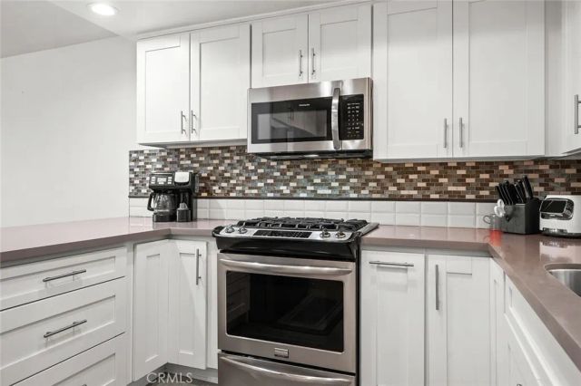 2512 E Willow Street 104, Signal Hill, CA 90755