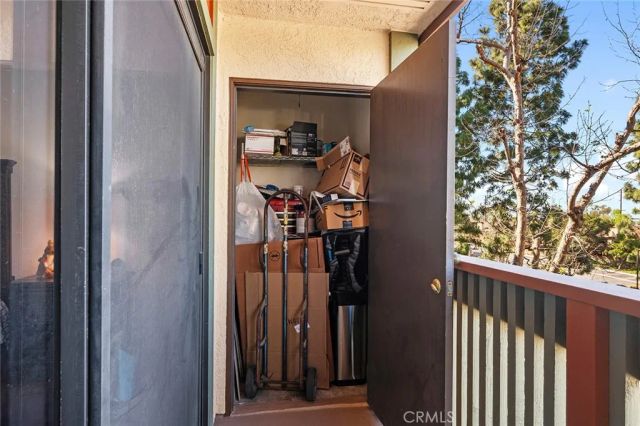 2512 E Willow Street 104, Signal Hill, CA 90755