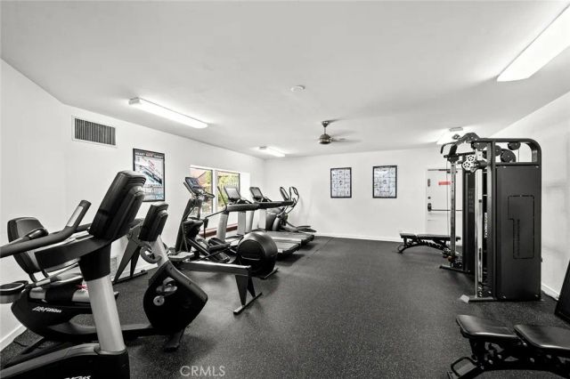 2512 E Willow Street 104, Signal Hill, CA 90755