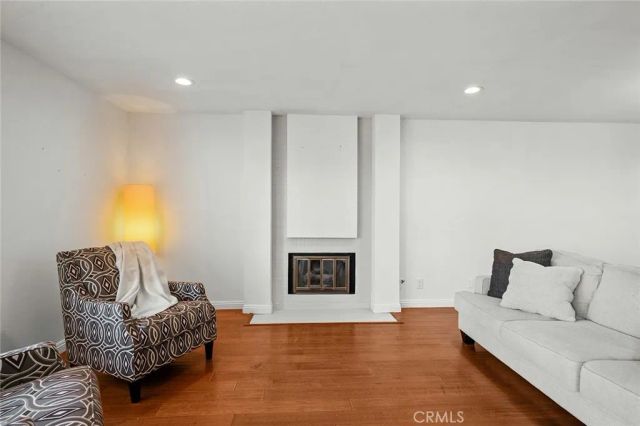 2512 E Willow Street 104, Signal Hill, CA 90755