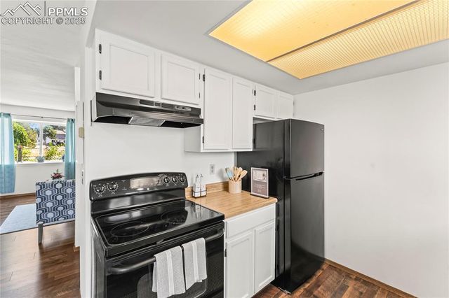 1209 Soaring Eagle Drive, Colorado Springs, CO 80915