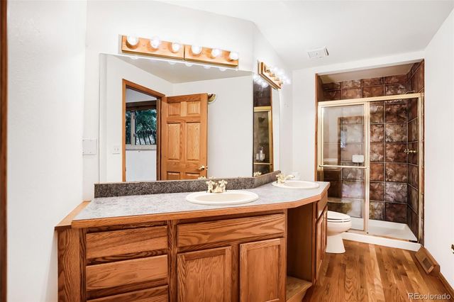 8221 W 70th Avenue, Arvada, CO 80004