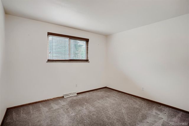 8221 W 70th Avenue, Arvada, CO 80004