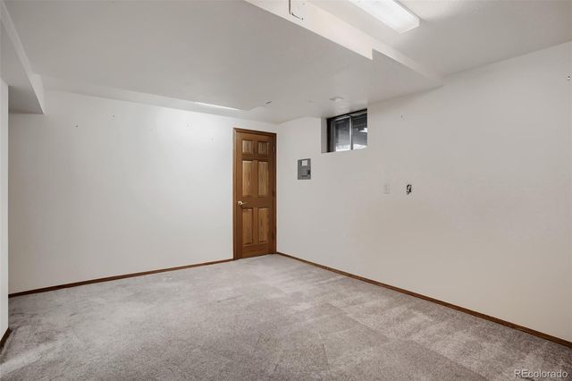 8221 W 70th Avenue, Arvada, CO 80004