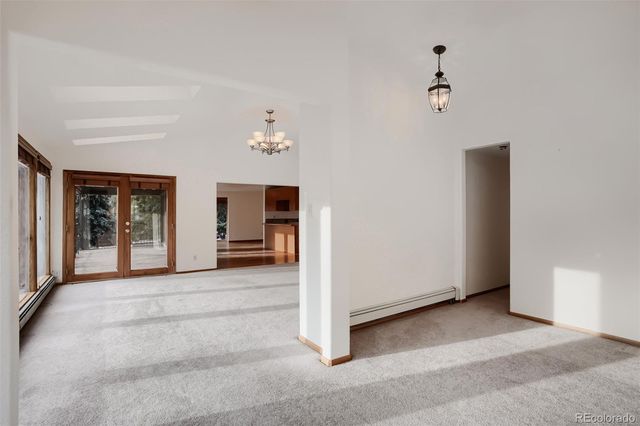 8221 W 70th Avenue, Arvada, CO 80004