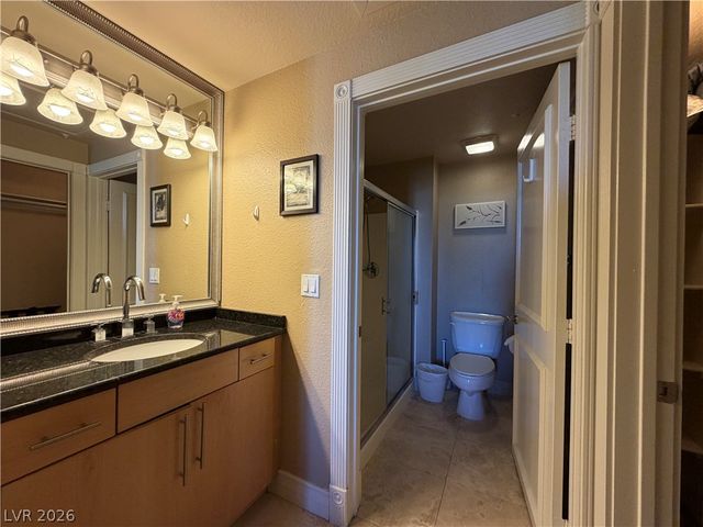 210 East Flamingo Road 426, Las Vegas, NV 89169