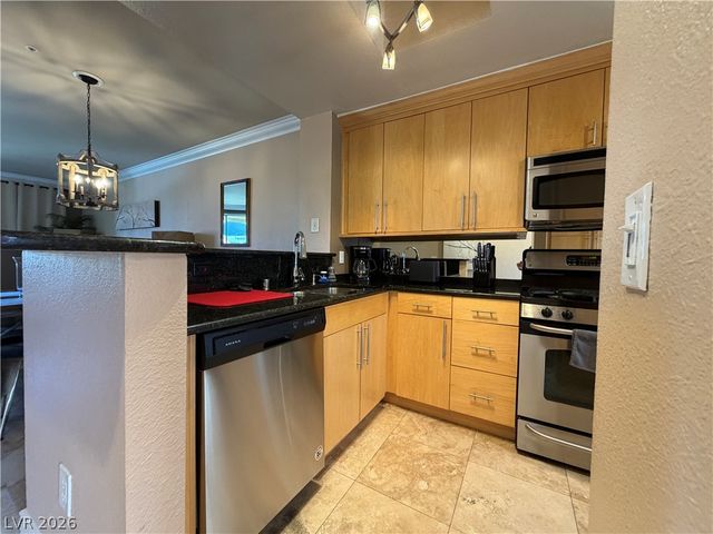 210 East Flamingo Road 426, Las Vegas, NV 89169