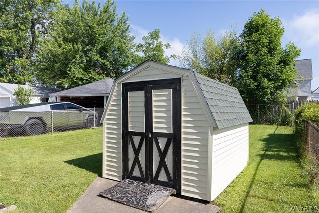 48 Whitfield Avenue, Buffalo, NY 14220