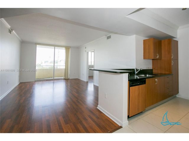 18800 NE 29th Avenue 512, Aventura, FL 33180