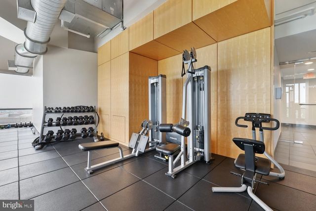 1504 N SCOTT ST #TH-2, Arlington, VA 22209