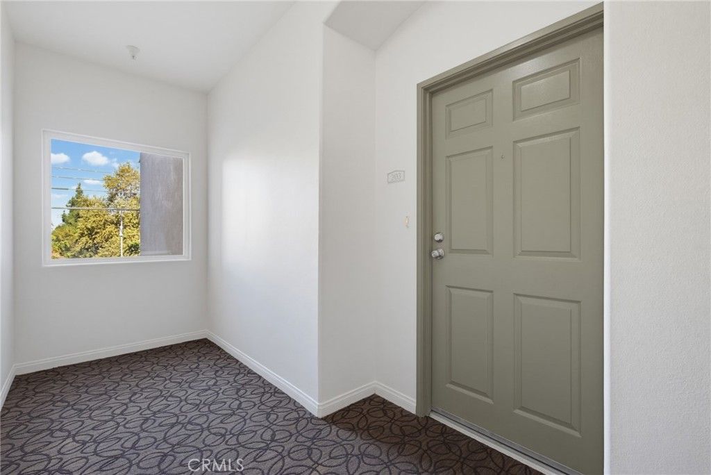 9610 Zelzah Avenue 203, Los Angeles, CA 91325 — photo 3