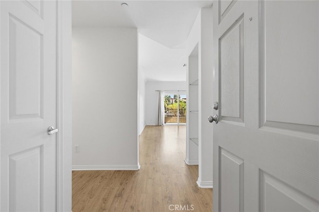 9610 Zelzah Avenue 203, Los Angeles, CA 91325 — photo 4