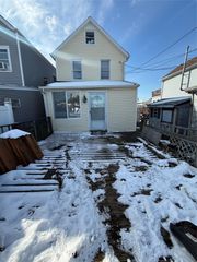 5 Bayview Avenue, Howard Beach, NY 11414