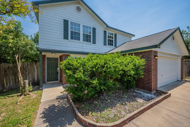 108 Briarwood CT, Kyle, TX 78640