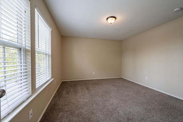 108 Briarwood CT, Kyle, TX 78640