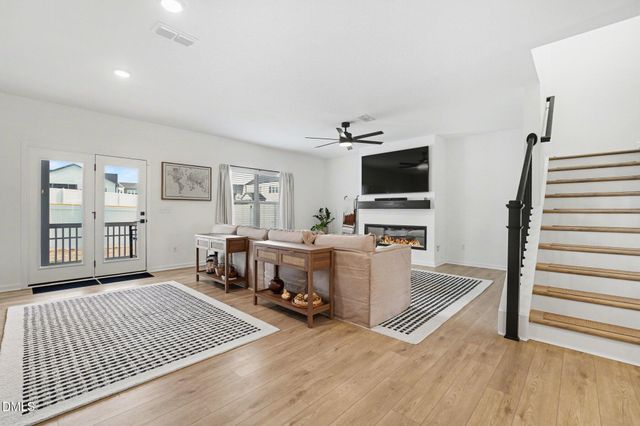 109 S Stonemill Trail, Clayton, NC 27520