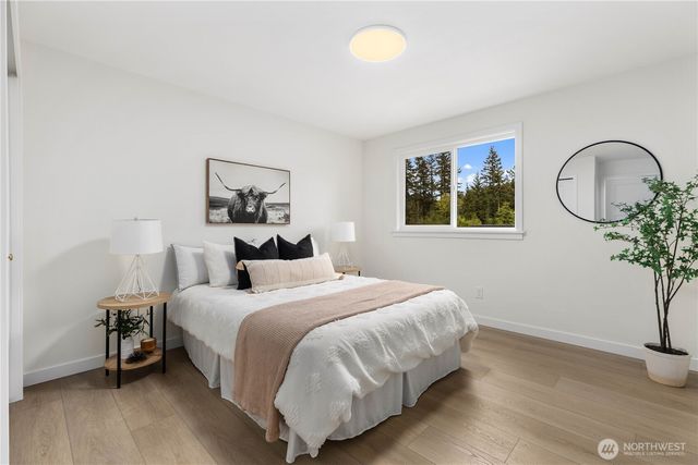 13820 60th Avenue W, Edmonds, WA 98026