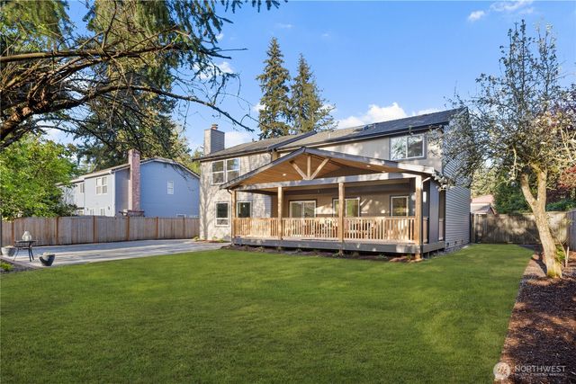 13820 60th Avenue W, Edmonds, WA 98026