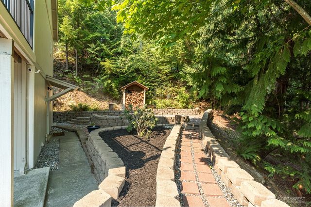 18776 W Big Lake Boulevard, Mount Vernon, WA 98274