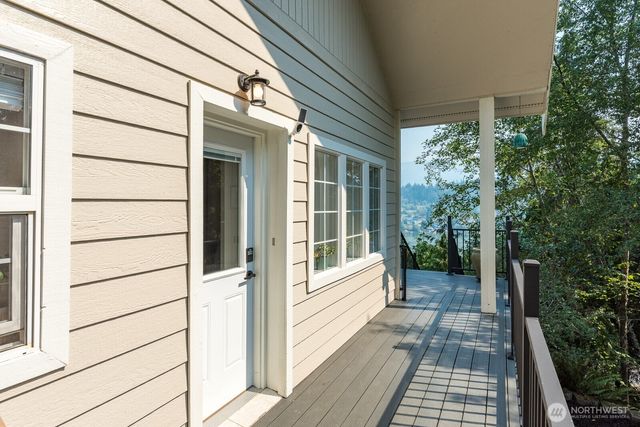 18776 W Big Lake Boulevard, Mount Vernon, WA 98274