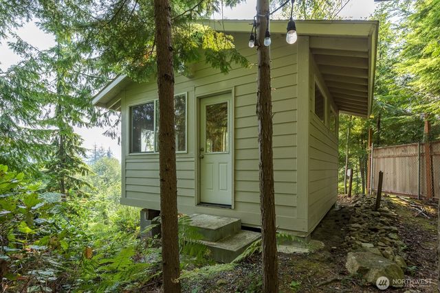 18776 W Big Lake Boulevard, Mount Vernon, WA 98274