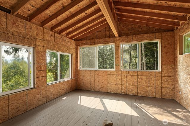 18776 W Big Lake Boulevard, Mount Vernon, WA 98274