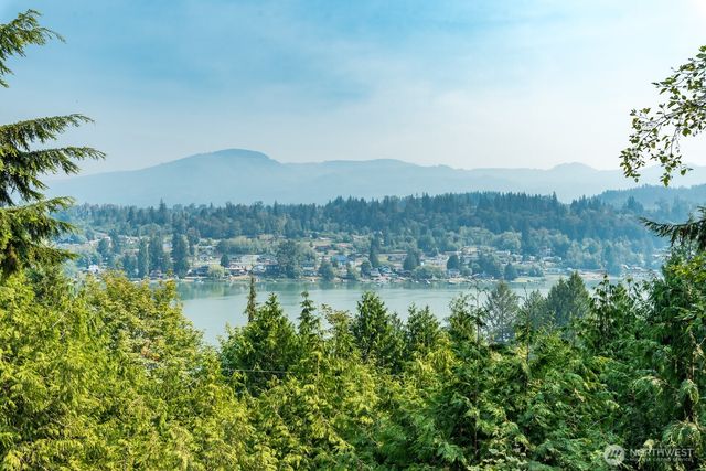 18776 W Big Lake Boulevard, Mount Vernon, WA 98274
