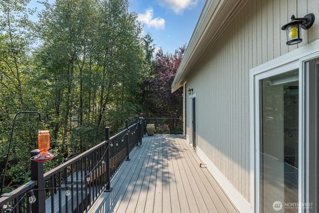 18776 W Big Lake Boulevard, Mount Vernon, WA 98274