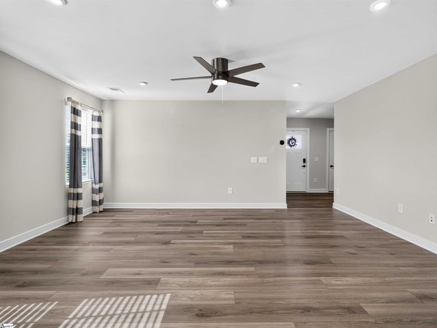 938 Rev Robert Reid Street, Reidville, SC 29375