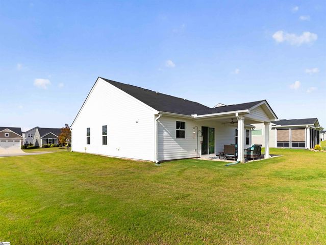 938 Rev Robert Reid Street, Reidville, SC 29375
