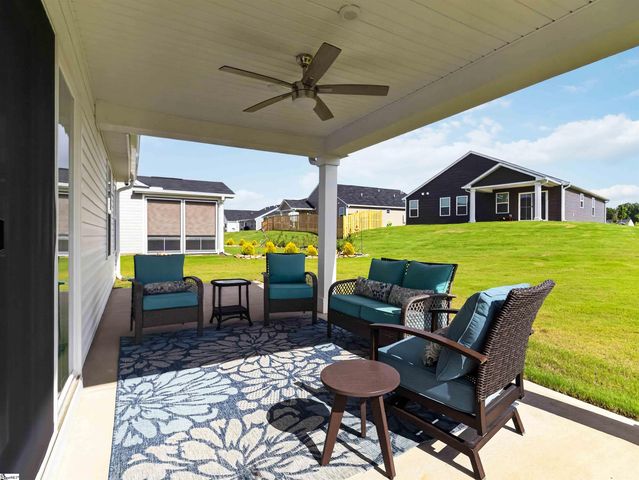 938 Rev Robert Reid Street, Reidville, SC 29375