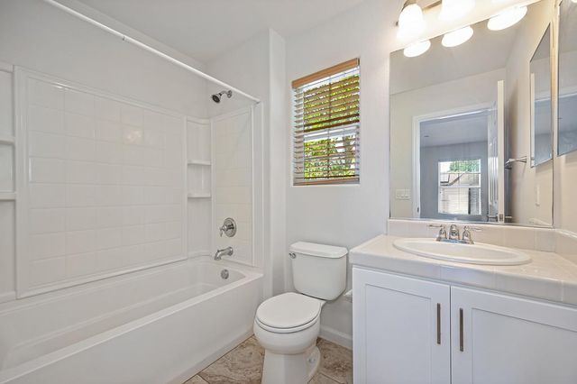 611 Equinox Loop, Lincoln, CA 95648