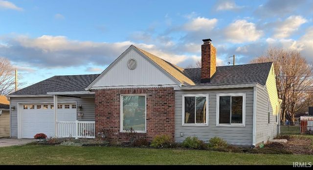 8201 W Smith Street, Yorktown, IN 47396